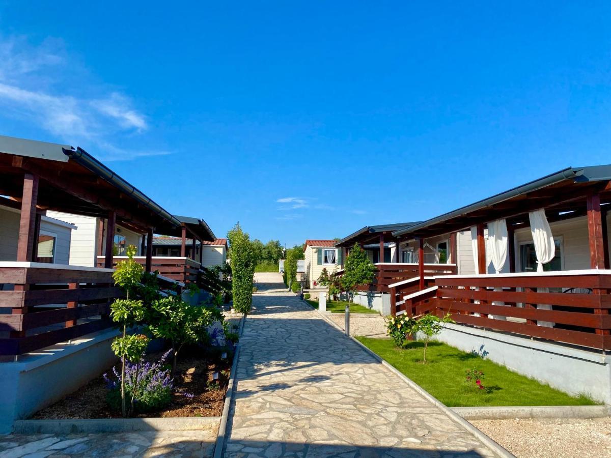 Mobile Homes Kamp Maslina, Biograd Na Moru Extérieur photo